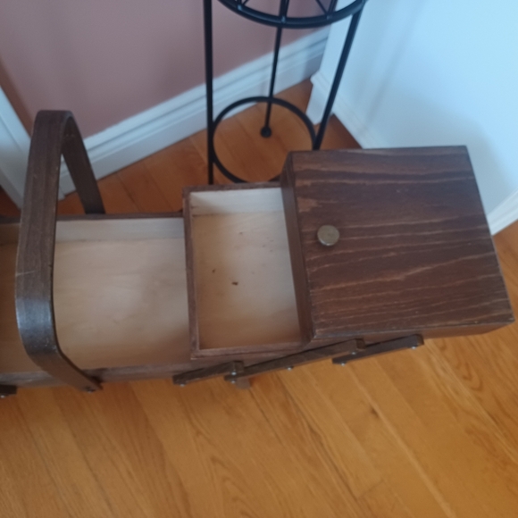 Vintage Accordion Wooden Sewing Box, 3 Tier - Picture 8 of 16